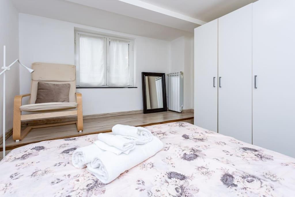 Apartment Adorno 2 - Affitti Brevi Italia Genova Esterno foto