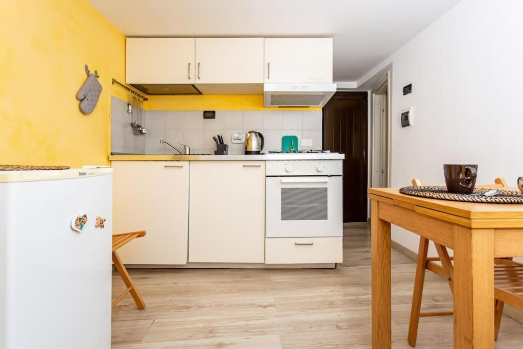 Apartment Adorno 2 - Affitti Brevi Italia Genova Esterno foto
