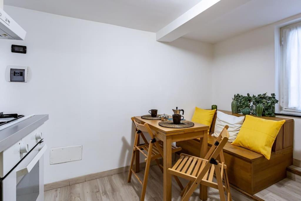 Apartment Adorno 2 - Affitti Brevi Italia Genova Esterno foto